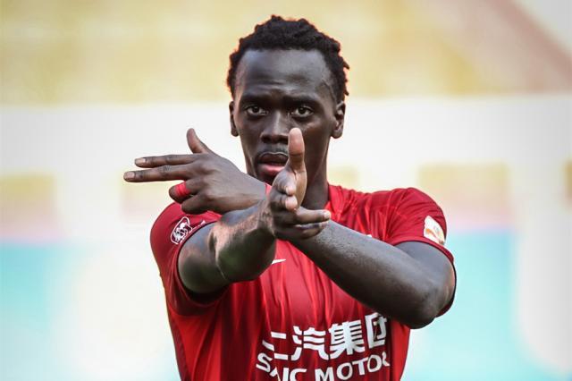 足球直播-58即将连线刺激恩迪亚耶大爆发：我的工作就是进球