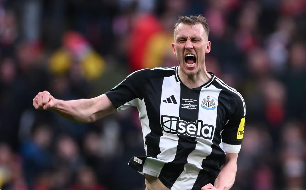 丹-伯恩：非常期待和巴萨的比赛，我们相信自己有能力晋级